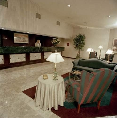 Congress Hotel & Suites 诺克罗斯 内观 照片